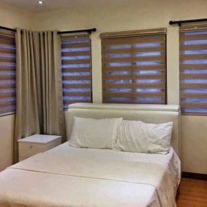 Rèm cuốn modero cao cấp màu kem xếp ly ở Đà Nẵng